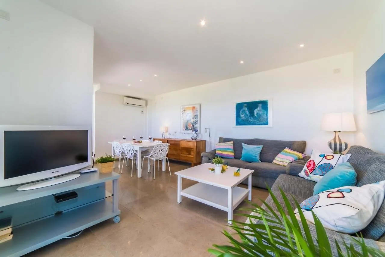 Ideal Property Mallorca - Gaviotas Platja de Muro 0*,